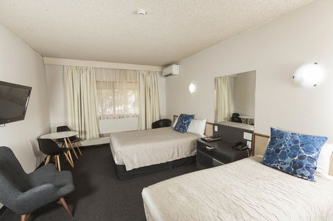 Belconnen Way Motel And Serviced Apartments - Accommodation Port Macquarie 0