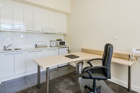 Belconnen Way Motel And Serviced Apartments - Accommodation Port Macquarie 2