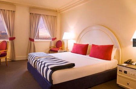Vibe Savoy Hotel Melbourne - Accommodation Port Macquarie 3