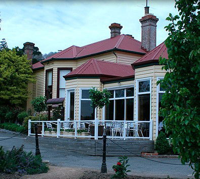 Central Springs Inn - Accommodation Port Macquarie 0