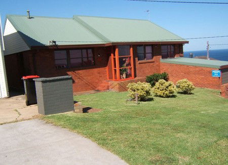 Merewether Beach B And B - Accommodation Port Macquarie 1