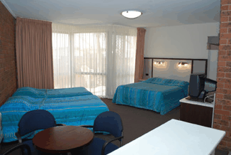 Lakes Central Hotel - Accommodation Port Macquarie 1