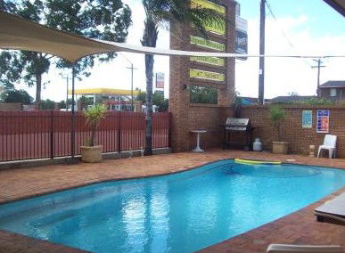 Town And Country Motor Inn Cobar - Accommodation Port Macquarie 0