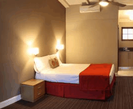 Rose And Crown Hotel - Accommodation Port Macquarie 0