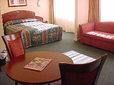 Embassy Motel - Accommodation Port Macquarie 0
