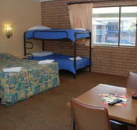 Oasis By The Lake - Accommodation Port Macquarie