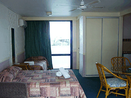 Club Surfers - Accommodation Port Macquarie 0