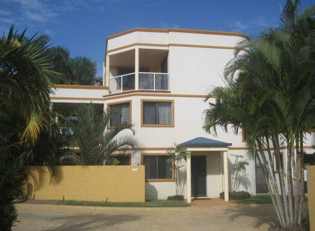 The Grange Resort - Accommodation Port Macquarie 0
