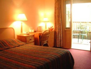 Mclaren Hotel - Accommodation Port Macquarie 4