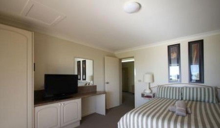 Araluen Motor Lodge - Accommodation Port Macquarie 1