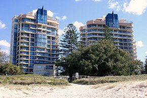 AA Oceana On Broadbeach - Accommodation Port Macquarie 0
