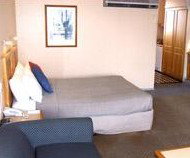 Young Federation Motor Inn - Accommodation Port Macquarie 2