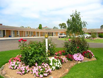 Bega Village Motor Inn - Accommodation Port Macquarie 0