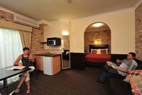 Highlander Motor Inn And Apartments - Accommodation Port Macquarie 0