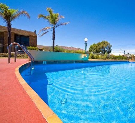 Mid City Warrnambool - Accommodation Port Macquarie 1
