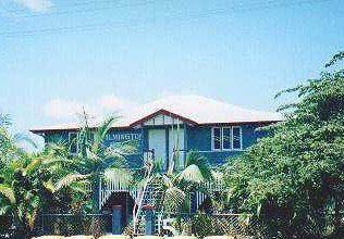 Ayr Backpackers/wilmington House - Accommodation Port Macquarie 0