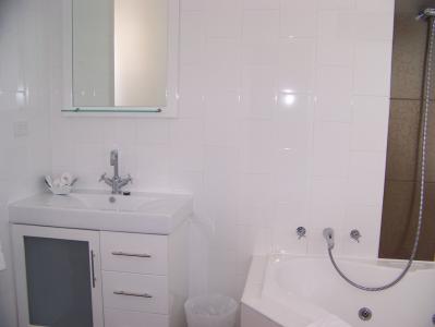 Anchorage At Victor Harbour Seafront Hotel - Accommodation Port Macquarie 3