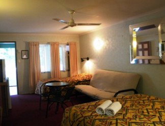 Beerwah Glasshouse Mountains Motel - Accommodation Port Macquarie 1