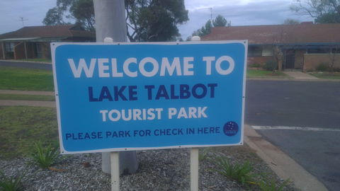 Lake Talbot Tourist Park - Accommodation Port Macquarie 2