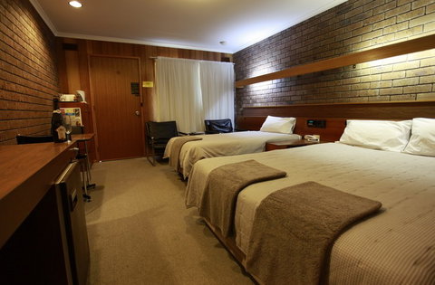 Allara Motor Lodge - Accommodation Port Macquarie 1