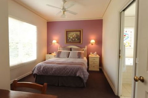 Bendigo Cottages - Accommodation Port Macquarie 3