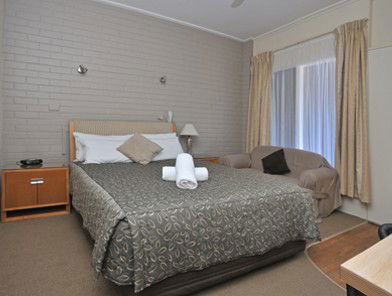 The Elm Motel - Accommodation Port Macquarie 2