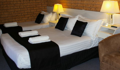 Golden Harvest Motor Inn - Accommodation Port Macquarie 0
