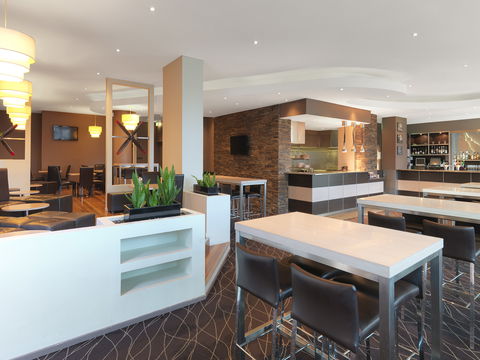 Holiday Inn Sydney Airport - Accommodation Port Macquarie 3