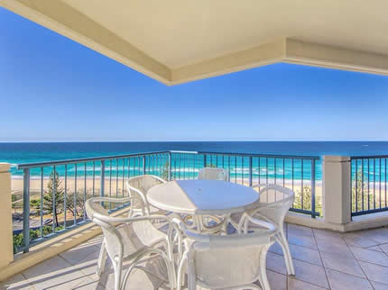 AA Oceana On Broadbeach - Accommodation Port Macquarie 9