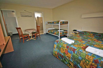 Red Cedars Motel - Accommodation Port Macquarie 2
