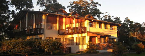 Chalet Swisse Spa Retreat - Accommodation Port Macquarie 4