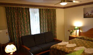 Alexander Heights WA Accommodation Port Macquarie