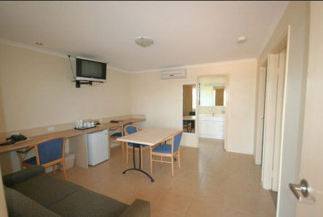 Chinchilla Palms Motor Inn - Accommodation Port Macquarie 3