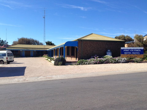 Port Victoria Hotel Motel - Accommodation Port Macquarie 0
