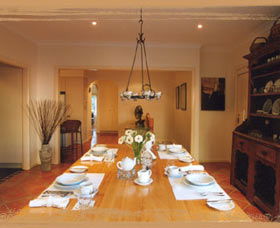 Ellis B And B - Accommodation Port Macquarie 1