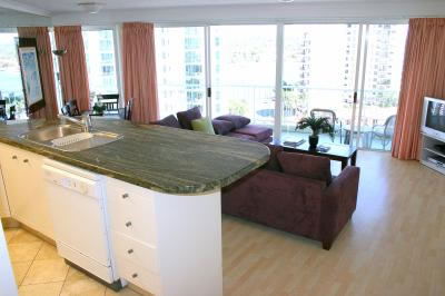 Surfers Mayfair - Accommodation Port Macquarie 5