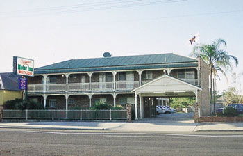 Richmond Motor Inn - Accommodation Port Macquarie 0
