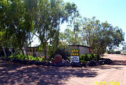 Threeways Roadhouse Tourist Park - Accommodation Port Macquarie 0