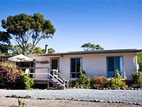 Cockatoo View - Accommodation Port Macquarie 0