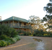 Lindsay House