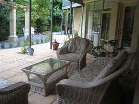 The Gallery Bed And Breakfast - Accommodation Port Macquarie 0