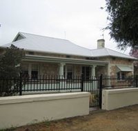 Naracoorte Cottages - MacDonnell House - Accommodation Port Macquarie