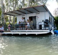 The Murray Dream Self Contained Moored Houseboat - Accommodation Port Macquarie