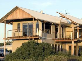 Tipara - Accommodation Port Macquarie 0