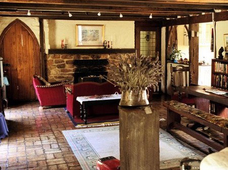 Wuthering Heights - Bronte Manor - Accommodation Port Macquarie 2