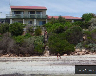 Sunset Escape - Accommodation Port Macquarie 1