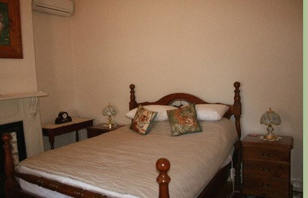 Meaney's Rest - Accommodation Port Macquarie 3