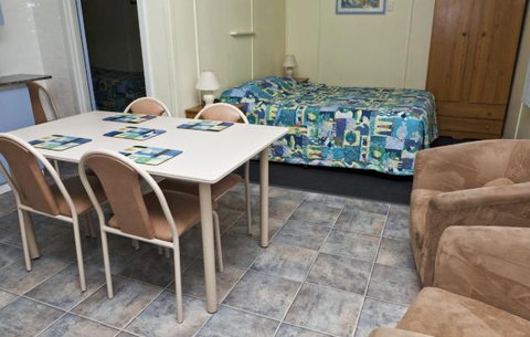 Modra's Apartments Tumby Bay - Accommodation Port Macquarie 3