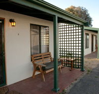Moonta Bay Road Cabins and Cottages - Accommodation Port Macquarie