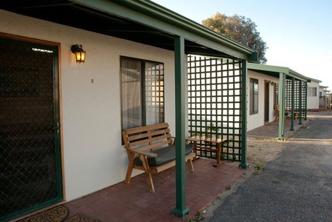 Moonta Bay Road Cabins And Cottages - Accommodation Port Macquarie 0